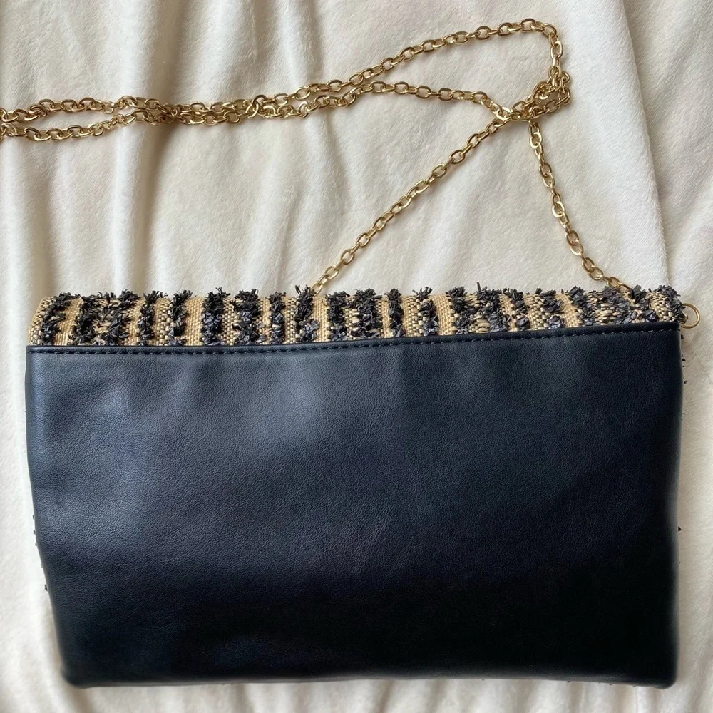 Urban Expressions Black and Tan Woven Clutch